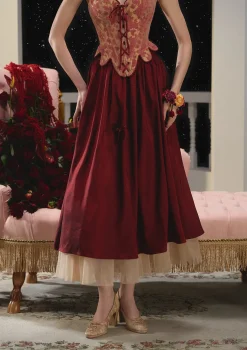 Curve & Plus A Renaissance of Grace Skirt