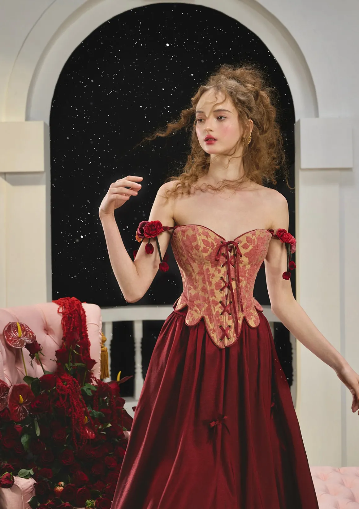 Curve & Plus A Renaissance of Grace Corset
