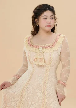 Curve & Plus Dreamland Novelist Knit Dress