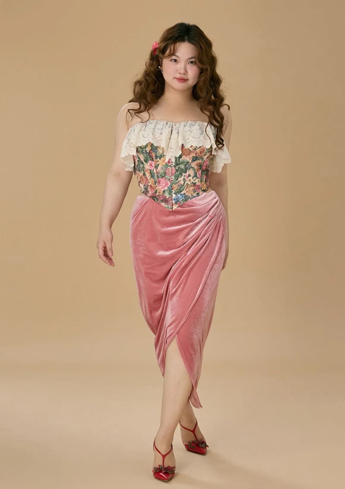 Curve & Plus Flower & Banquet Corset