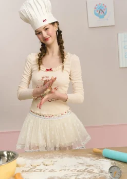 Curve & Plus Little Berry Chef Bottom Shirt