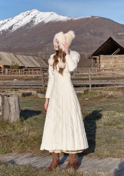 Curve & Plus Paper Feather Down Coat