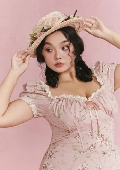 Curve & Plus Rosa Rubus Story Corset Dress