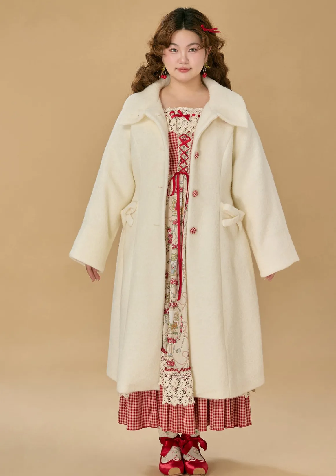 Curve & Plus Strawberry Senior Alumnael Coat