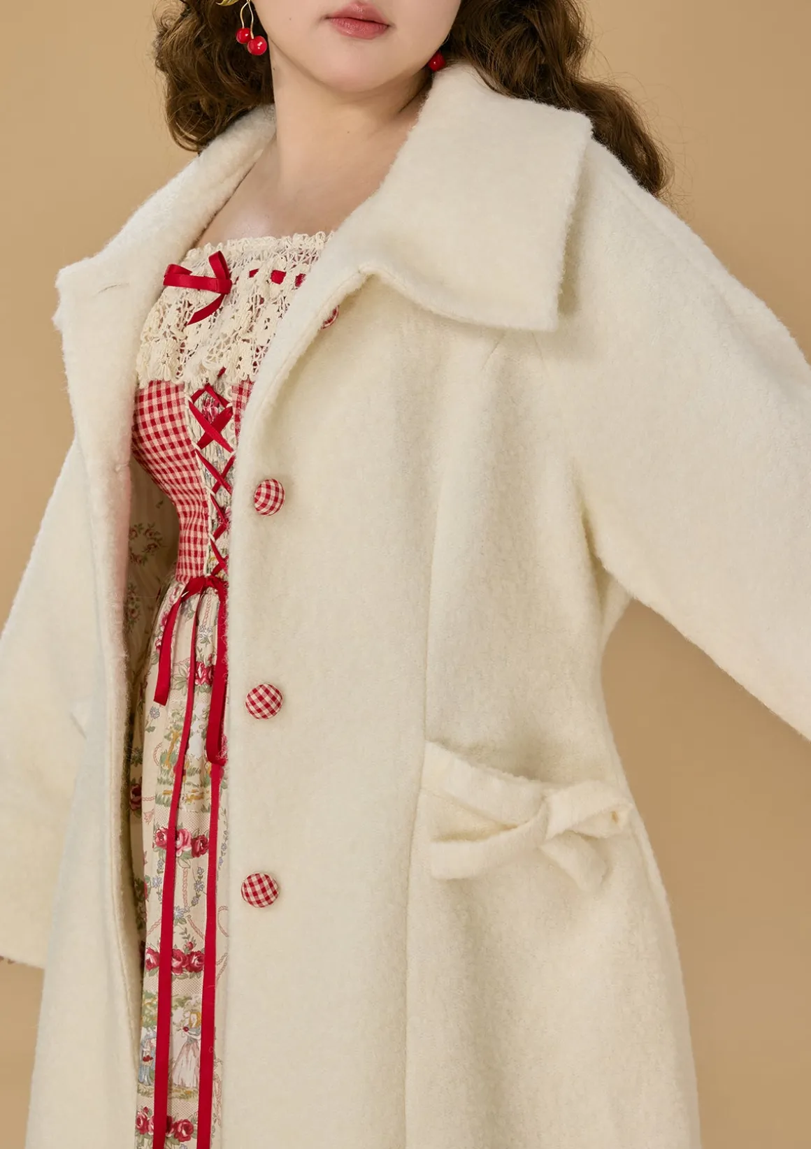 Curve & Plus Strawberry Senior Alumnael Coat