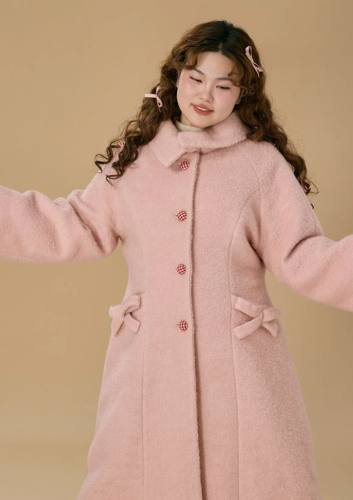 Curve & Plus Strawberry Senior Alumnael Coat