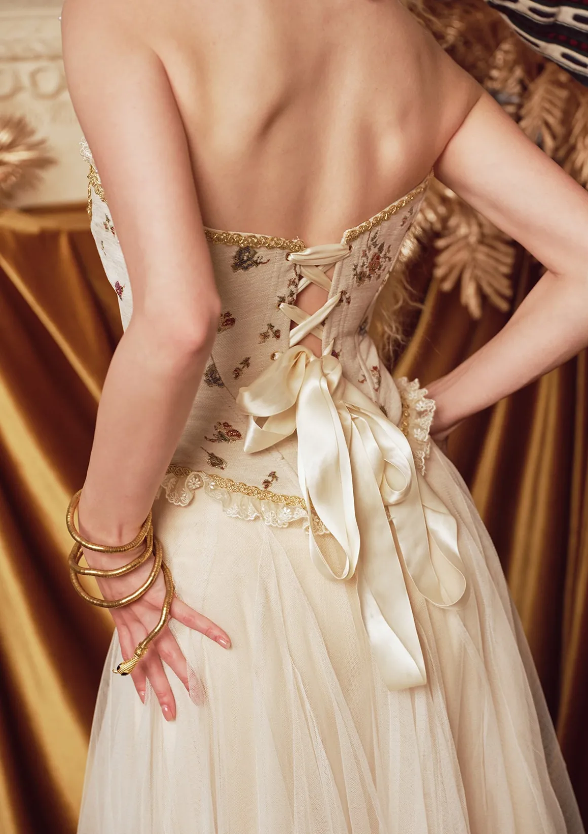 Curve & Plus The Befalling of Eros Corset