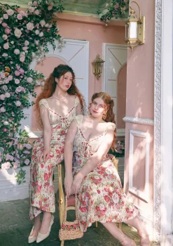 Curve & Plus The Blossom Of Wealth Dress