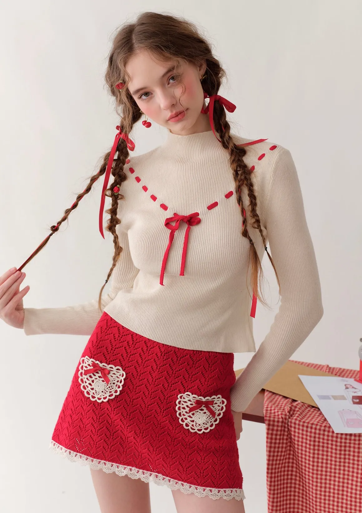 Strawberry Post Office Knit Bottom Shirt
