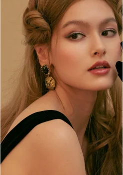 Thorn Black Agate Earring