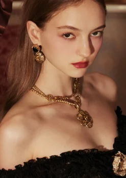 Thorn Black Agate Earring